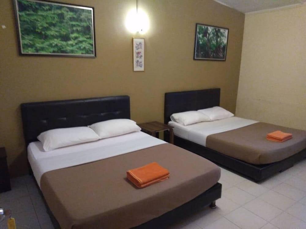Rovers Inn Cameron Highlands Exterior foto