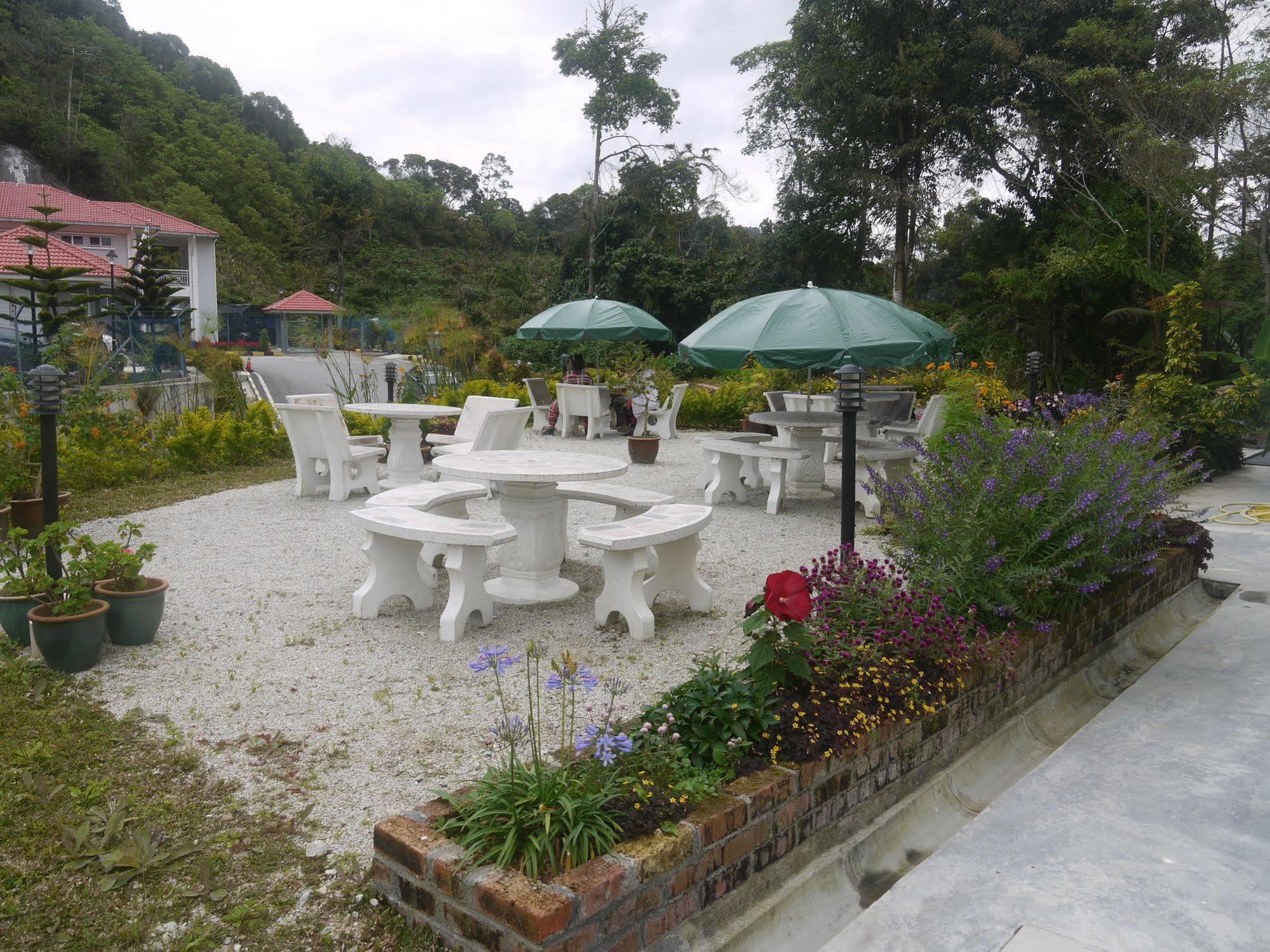 Rovers Inn Cameron Highlands Exterior foto