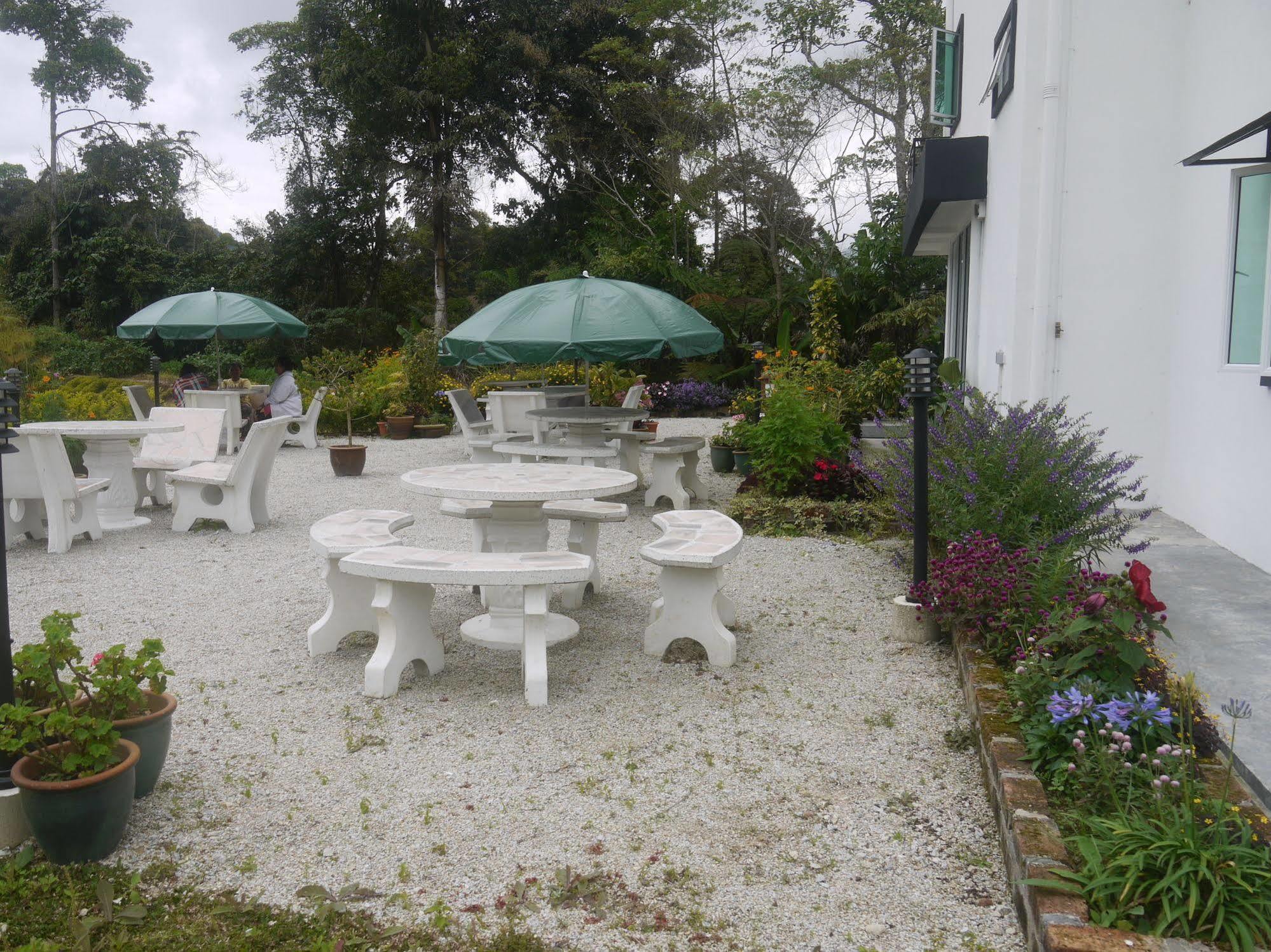 Rovers Inn Cameron Highlands Exterior foto