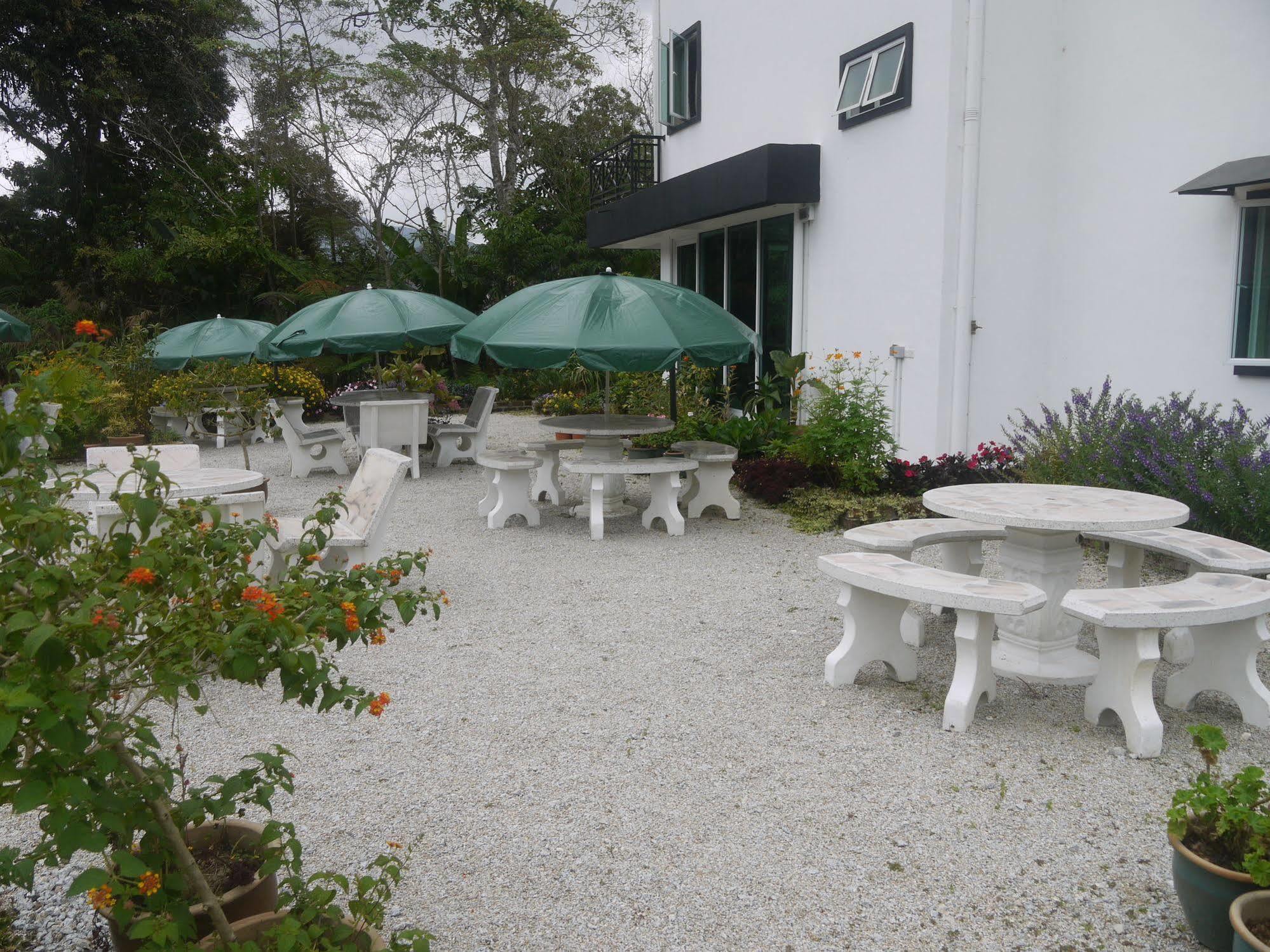 Rovers Inn Cameron Highlands Exterior foto