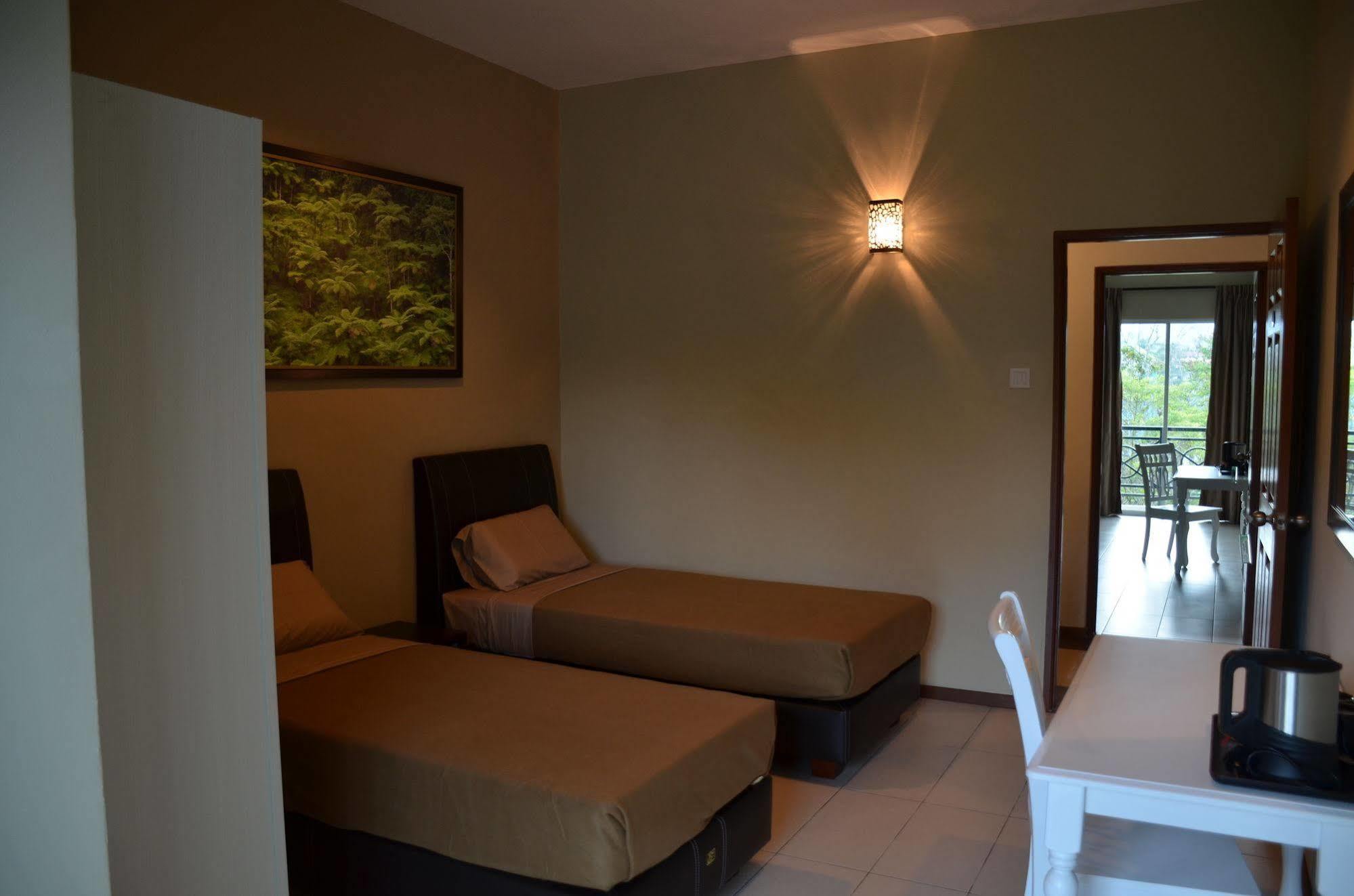 Rovers Inn Cameron Highlands Exterior foto